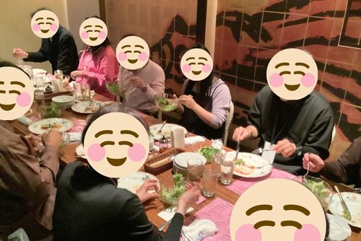 ウェブコン横浜店クリスマスイベント食事風景